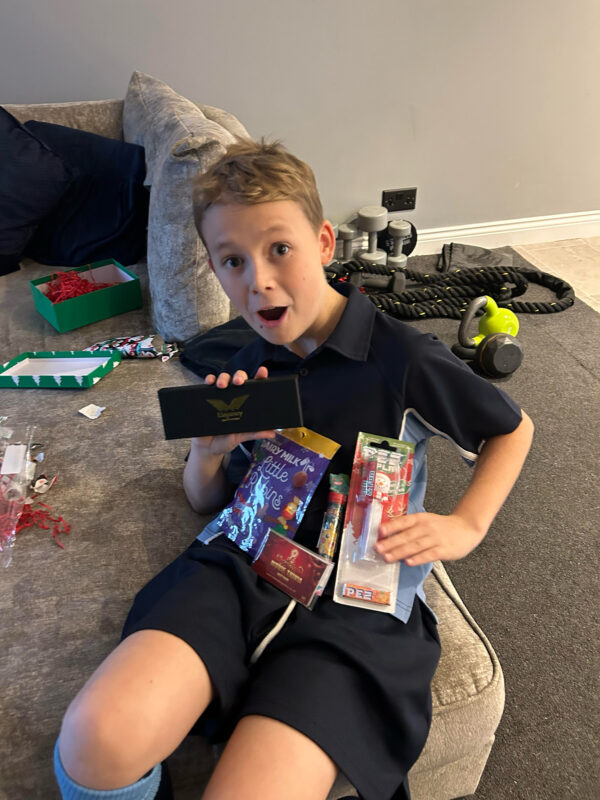 Riley showing gifts 